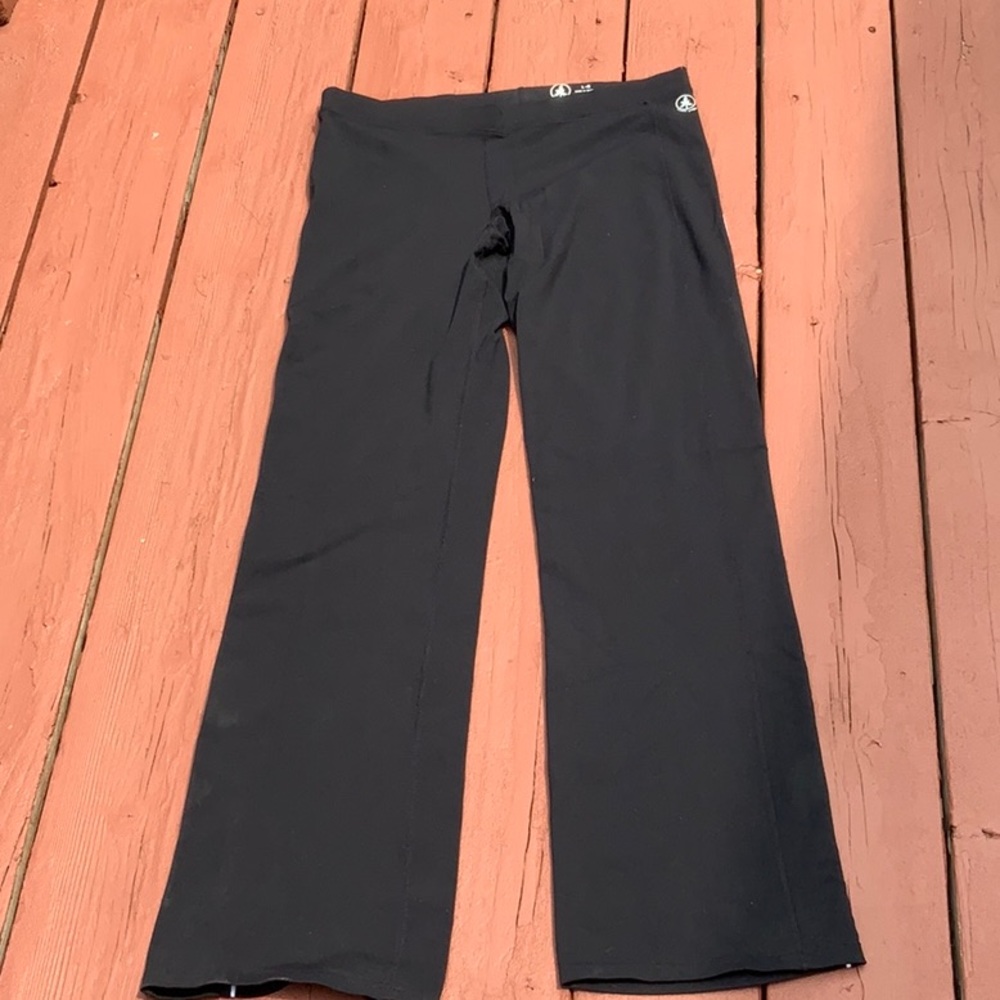 ROOTS YOGA PANTS, BLACK, SIZE LARGE